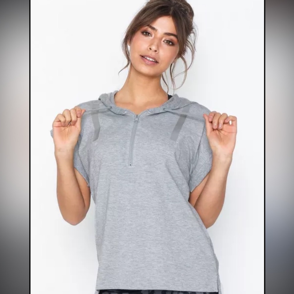 Stella McCartney zip hooded tee shirt